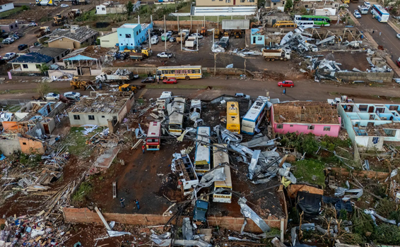 Paraná Calamidade 750 Feridos Mil Desabrigados Tornado image for Paraná Calamidade 750 Feridos Mil Desabrigados Tornado