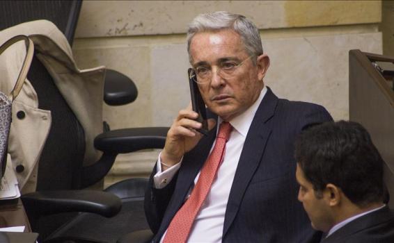 image for Senador Uribe sera investigado por la Corte Suprema de Justicia 