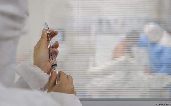 image for Reino Unido empieza vacunación contra covid-19