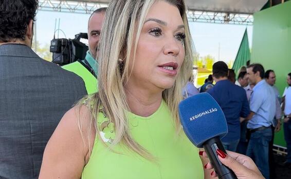 image for Prefeita que namorou Janones é acusada de rachadinha e benefício a familiares em Ituiutaba