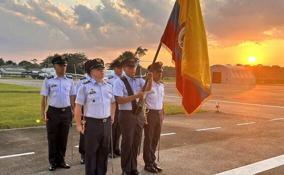 En imponente ceremonia militar, el Grupo Aéreo del Amazonas celebra su décimo tercer aniversario