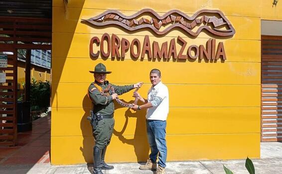 COMO GUARDIANES DE LA SELVA, CARABINEROS CUIDAN LA FLORA Y FAUNA DEL AMAZONAS