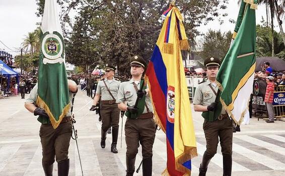 ORGULLO PATRIO EN LOS 214 AÑOS DE INDEPENDENCIA DE COLOMBIA ORGULLO PATRIO EN LOS 214 AÑOS DE INDEPENDENCIA DE COLOMBIA