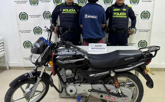 La policía nacional garantiza la seguridad , previene el delito y protege los bienes de la ciudadanía 