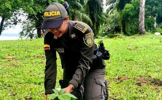Nuestros policías reafirman su compromiso con la seguridad y la protección ambiental en el Amazonas