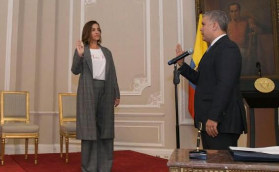 Lina María Arbeláez asume como Directora General del ICBF Lina María Arbeláez asume como Directora General del ICBF
