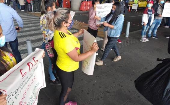 Amazonenses protestan en Bogotá por retorno a Leticia 