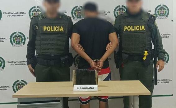 CAPTURADO UN HOMBRE POR TRÁFICO, FABRICACIÓN O PORTE DE ESTUPEFACIENTES CAPTURADO UN HOMBRE POR TRÁFICO, FABRICACIÓN O PORTE DE ESTUPEFACIENTES
