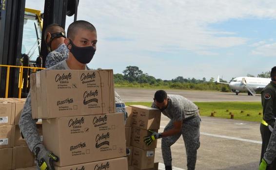 En el Día Mundial de la Asistencia Humanitaria, su Fuerza Aérea reafirma su compromiso con el país