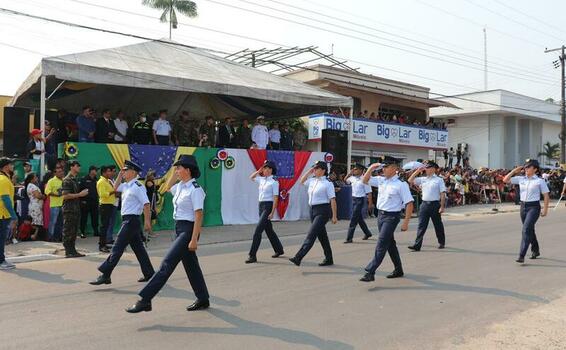 Imponente desfile militar en el Amazonas, fortalece los lazos de amistad entre Colombia y Brasil