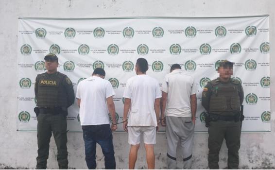 Tres sujetos capturados en flagrancia por el delito de lesiones personales Tres sujetos capturados en flagrancia por el delito de lesiones personales