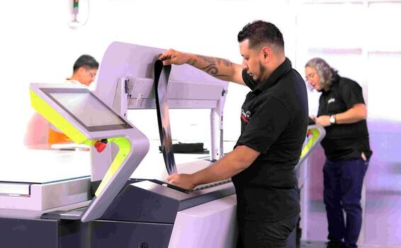 Chemisolutions conmemora 15 años de excelencia industrial con tecnología de vanguardia para el empaque Chemisolutions conmemora 15 años de excelencia industrial con tecnología de vanguardia para el empaque