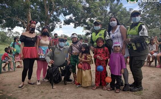 DESPEDIMOS EL MES DE LOS NIÑOS EN LETICIA, CON DETALLES Y DULCES DESPEDIMOS EL MES DE LOS NIÑOS EN LETICIA, CON DETALLES Y DULCES