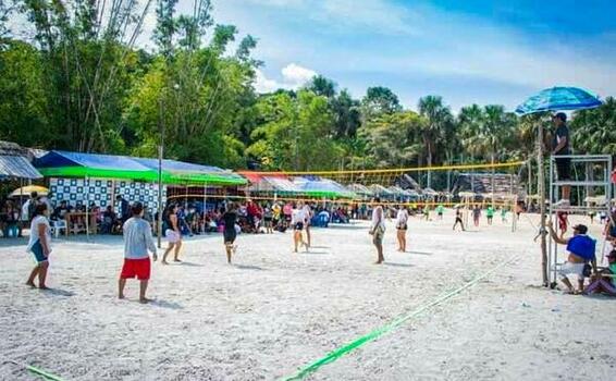 Campeonato Deportivo Fútbol y Voley Playa, en el Complejo Turístico de Quistococha