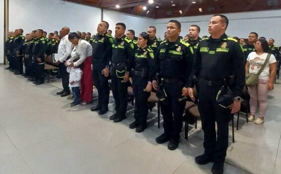 Exaltamos con orgullo la labor de nuestros uniformados 