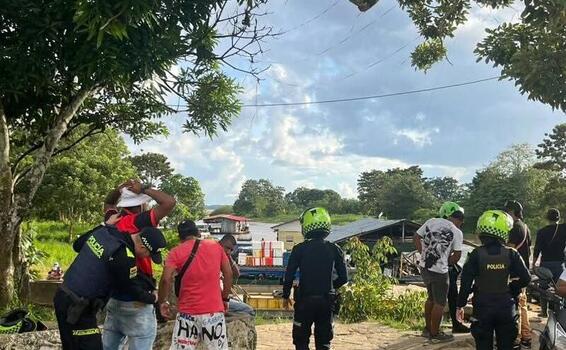 La Policía Nacional refuerza controles de seguridad en el Malecón Turístico de Leticia