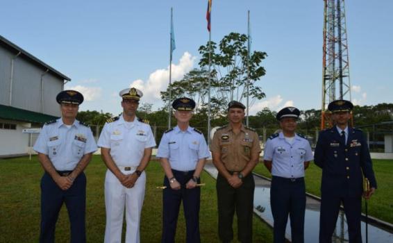 Ceremonia militar de transmisión de mando del Grupo Aéreo del Amazonas