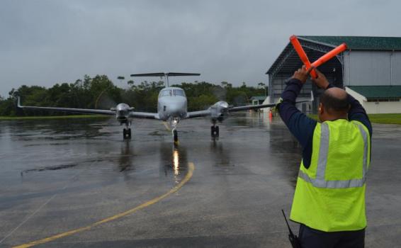 Fuerza Aérea Colombiana reafirma su compromiso con la Amazonía Fuerza Aérea Colombiana reafirma su compromiso con la Amazonía