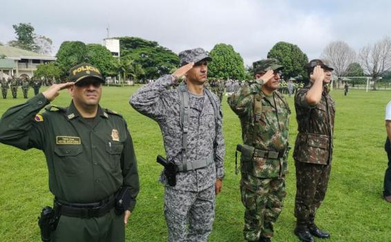 Fuerza Pública de Colombia, Brasil y Perú, honran los Símbolos Patrios en la triple frontera
