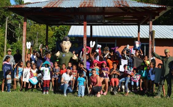 Donación de la Fuerza Aérea Colombiana, benefició a comunidad del barrio San Miguel en Leticia