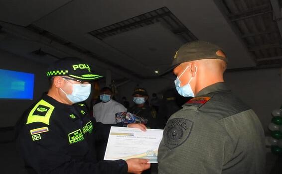 NUEVOS AUXILIARES DE POLICÍA APOYARAN LA SEGURIDAD EN LA TRIPLE FRONTERA NUEVOS AUXILIARES DE POLICÍA APOYARAN LA SEGURIDAD EN LA TRIPLE FRONTERA