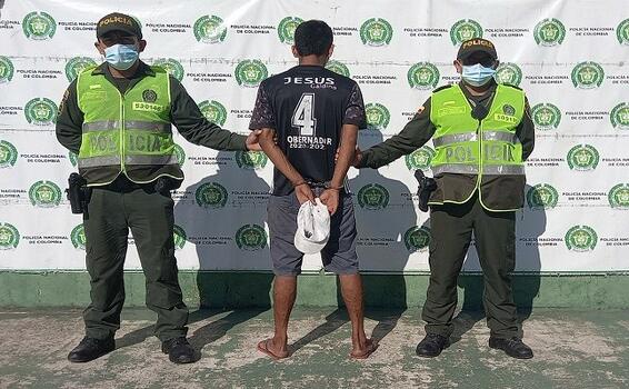 CAPTURADO EN LETICIA UN HOMBRE POR EL DELITO DE HURTO CAPTURADO EN LETICIA UN HOMBRE POR EL DELITO DE HURTO