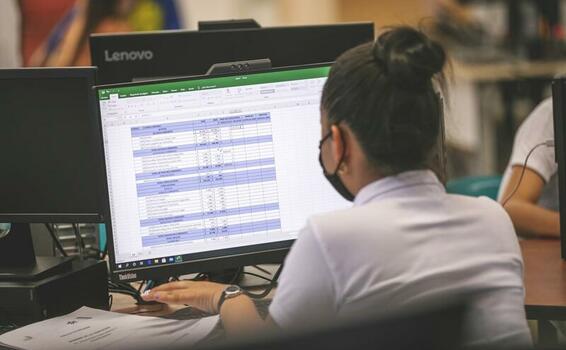 Con horarios flexibles y sin costo, llegó la primera oferta de formación virtual Con horarios flexibles y sin costo, llegó la primera oferta de formación virtual