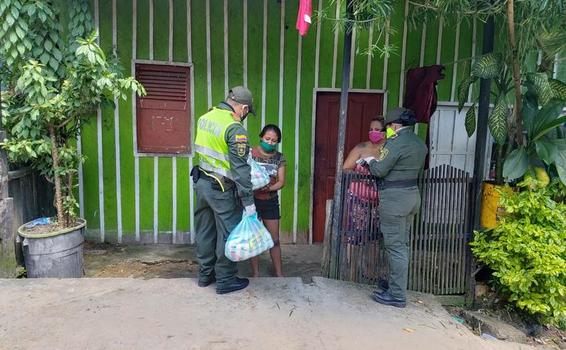 POLICÍA NACIONAL AUMENTA LAS ACCIONES POR EL BIENESTAR DE LAS FAMILIAS EN EL AMAZONAS 