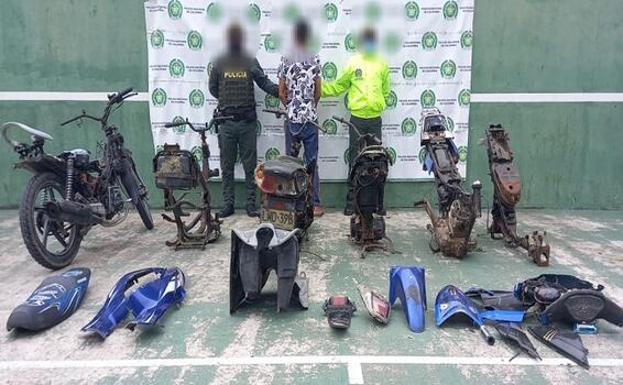 DESMANTELADO “DESGUAZADERO” EN LETICIA DESMANTELADO “DESGUAZADERO” EN LETICIA