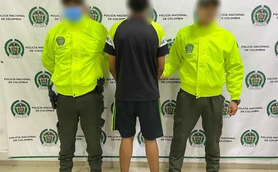SUJETO FUE CAPTURADO CON MÁS DE 90 GRAMOS DE MARIHUANA EN EL INPEC SUJETO FUE CAPTURADO CON MÁS DE 90 GRAMOS DE MARIHUANA EN EL INPEC