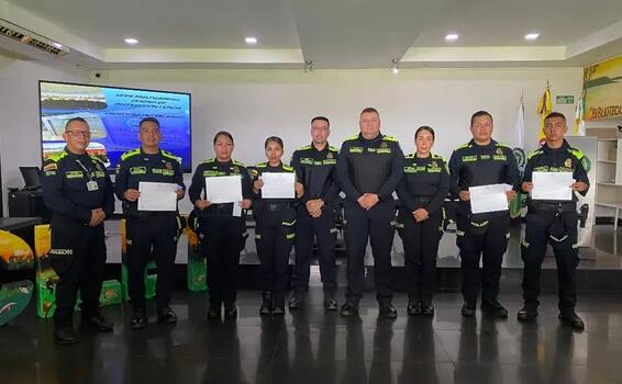 Reencuentro de Egresados Fortalece el Orgullo Institucional en el Departamento de Policía Amazonas Reencuentro de Egresados Fortalece el Orgullo Institucional en el Departamento de Policía Amazonas