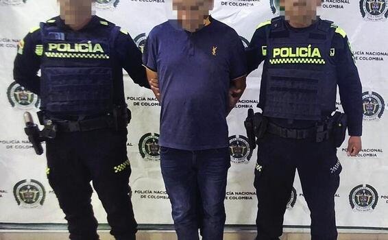 PRESUNTO DELITO DE VIOLENCIA INTRAFAMILIAR EN EL AMAZONAS PRESUNTO DELITO DE VIOLENCIA INTRAFAMILIAR EN EL AMAZONAS