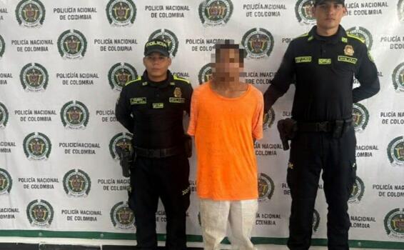 POLICIA NACIONAL EN EN AMAZONAS CAPTURA A CIUDADANO POR EL DELITO DE VIOLACIÓN A HABITACIÓN AJENA POLICIA NACIONAL EN EN AMAZONAS CAPTURA A CIUDADANO POR EL DELITO DE VIOLACIÓN A HABITACIÓN AJENA