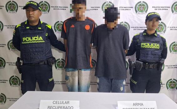 CAPTURADOS EN FLAGRANCIA DOS CIUDADANOS POR HURTO EN LETICIA