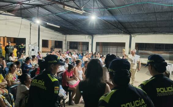 Celebración del Día de las Madres en el Barrio Iane del Municipio de Leticia Celebración del Día de las Madres en el Barrio Iane del Municipio de Leticia