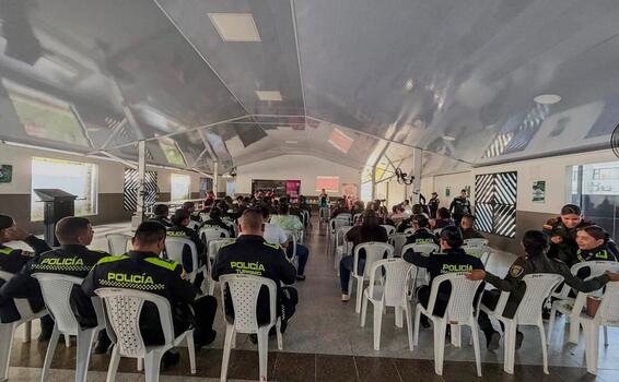 Policía Nacional fortalece la prevención de las violencias de género a través de jornada de sensibilización