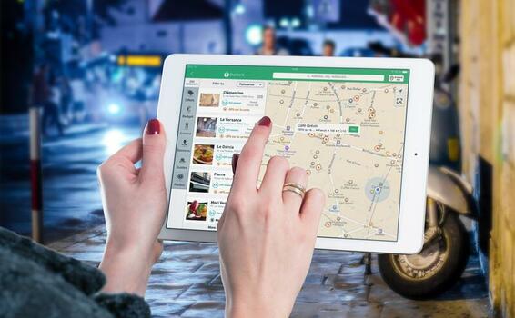 Location Intelligence: soluciones versátiles para todos los mercados Location Intelligence: soluciones versátiles para todos los mercados
