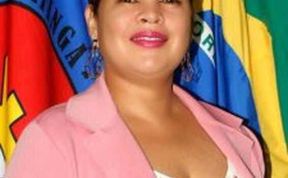 A Câmara Municipal cassou meu mandato”, informa a vereadora Marcela Tenório