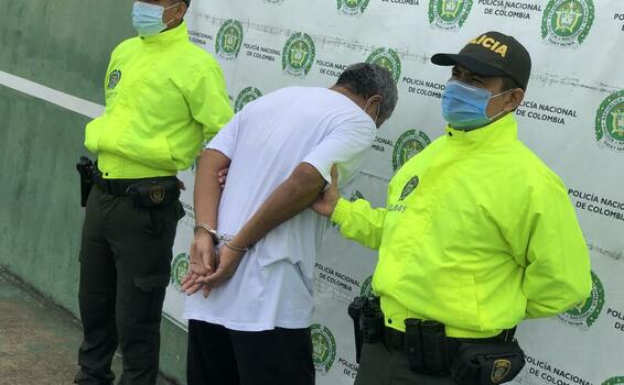 CAPTURADO EN LETICIA UN HOMBRE MEDIANTE ORDEN JUDICIAL POR TRÁFICO DE ESTUPEFACIENTES CAPTURADO EN LETICIA UN HOMBRE MEDIANTE ORDEN JUDICIAL POR TRÁFICO DE ESTUPEFACIENTES