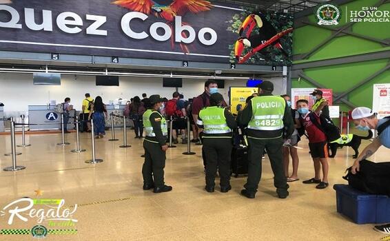 POLICÍA PRESENTA BALANCE DE SEGURIDAD Y CONVIVENCIA DURANTE LA SEGUNDA SEMANA DE DICIEMBRE POLICÍA PRESENTA BALANCE DE SEGURIDAD Y CONVIVENCIA DURANTE LA SEGUNDA SEMANA DE DICIEMBRE