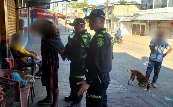 POLICÍA NACIONAL EN AMAZONAS, REFUERZA ACCIONES PREVENTIVAS Y OPERATIVAS PARA COMBATIR EL PORTE ILEGAL DE ARMAS POLICÍA NACIONAL EN AMAZONAS, REFUERZA ACCIONES PREVENTIVAS Y OPERATIVAS PARA COMBATIR EL PORTE ILEGAL DE ARMAS