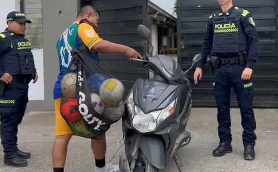 El "profe" recuperó su motocicleta El "profe" recuperó su motocicleta