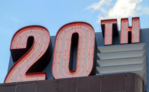20 años del Efecto 2000, uno de los primeros grandes retos de la ciberseguridad 20 años del Efecto 2000, uno de los primeros grandes retos de la ciberseguridad