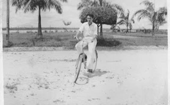EL CICLISMO Y EL FÚTBOL EN LA HISTORIA DE LETICIA EL CICLISMO Y EL FÚTBOL EN LA HISTORIA DE LETICIA