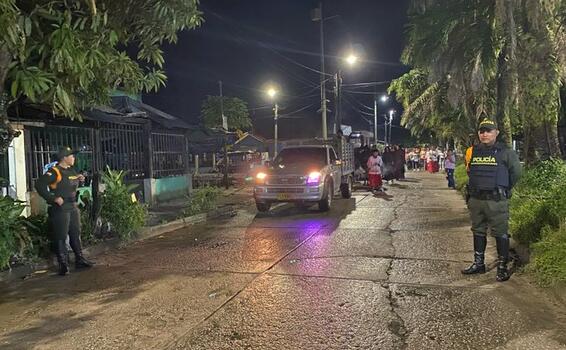 LA SECCIONAL DE CARABINEROS, ACOMPAÑA LAS ACTIVIDADES DE SEMANA SANTA, GARANTIZANDO EL NORMAL DESARROLLO Y LA TRANQUILIDAD DE LOS FELIGRESES.