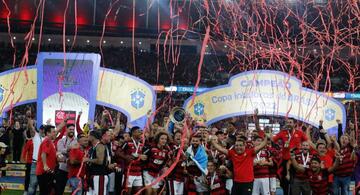 image for Flamengo vence o Corinthians nos pênaltis