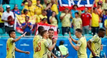 image for Colombia derrota a Paraguay y espera su rival en cuartos