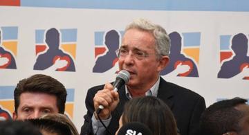 image for Congresistas del CD no recibirán el aumento de salario | Uribe