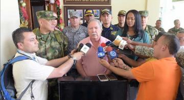 Rueda de prensa de militares en Buenabentura