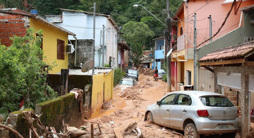 image for Chega a 64 o número de mortos após chuvas em São Sebastião e Ubatuta